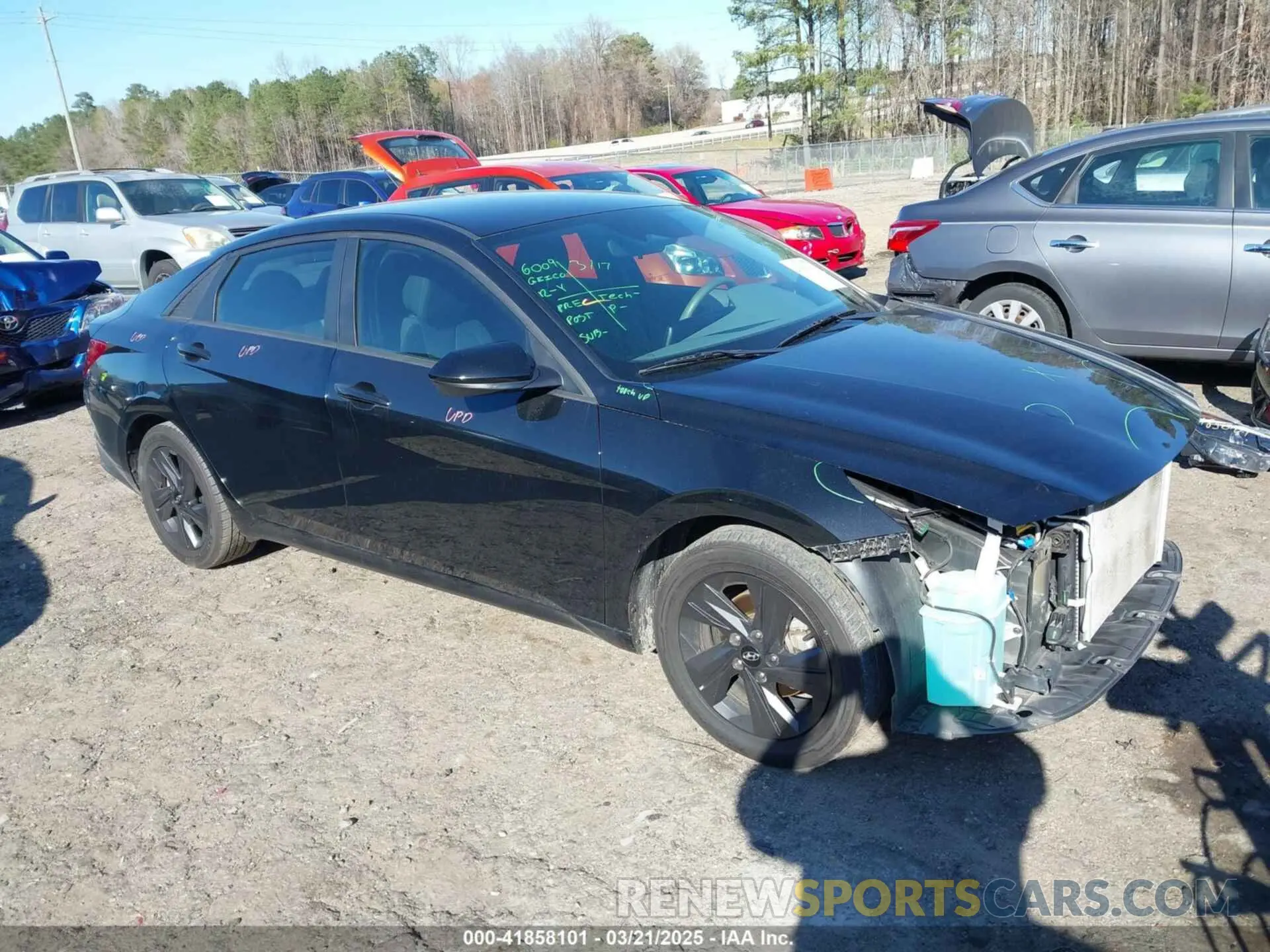 1 Photograph of a damaged car 5NPLM4AG6MH001022 HYUNDAI ELANTRA 2021