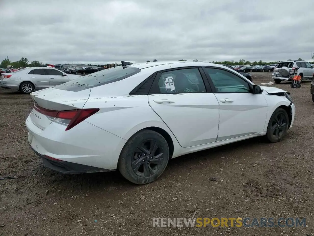 3 Photograph of a damaged car 5NPLM4AG6MH002252 HYUNDAI ELANTRA 2021
