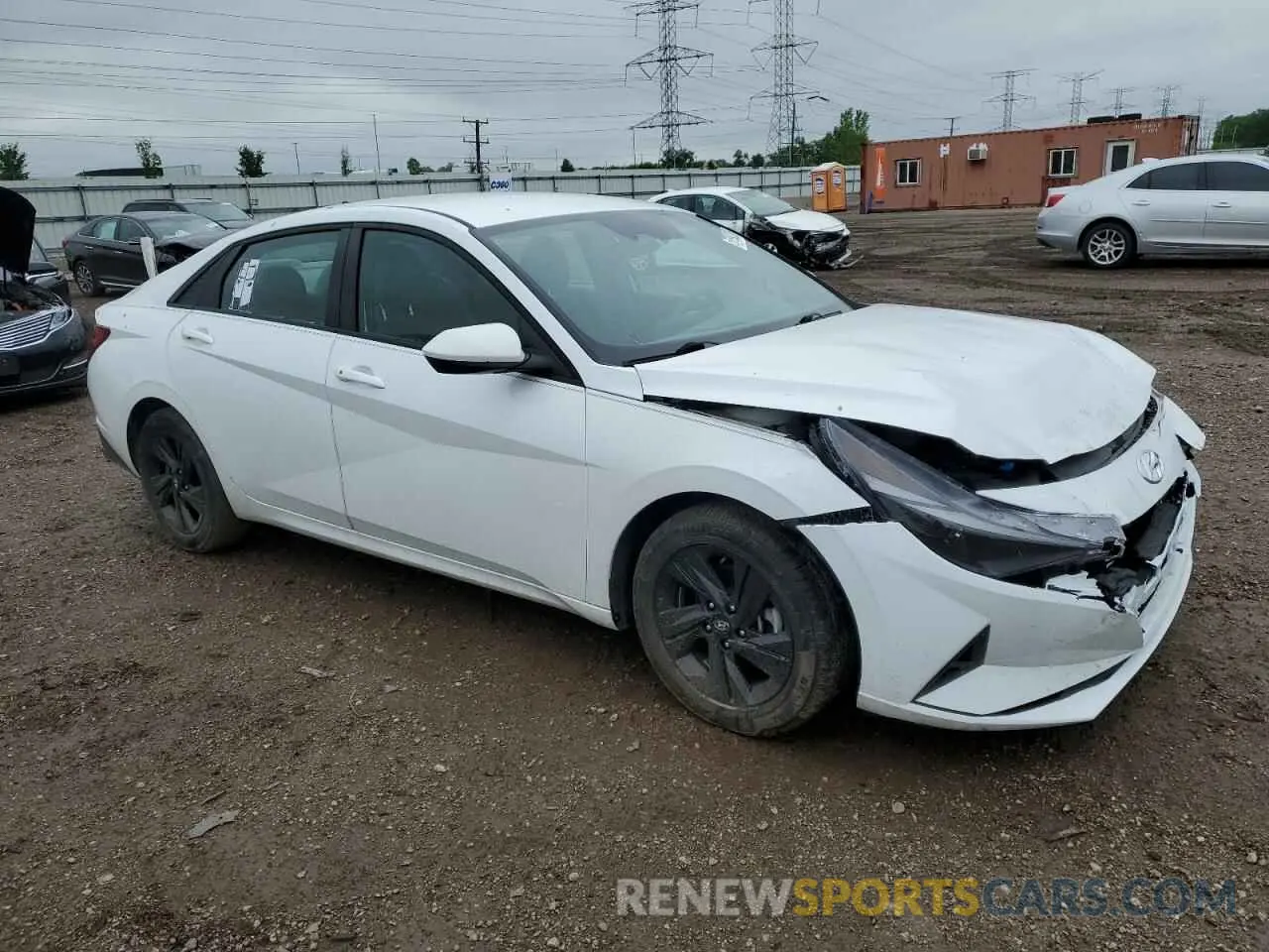 4 Photograph of a damaged car 5NPLM4AG6MH002252 HYUNDAI ELANTRA 2021