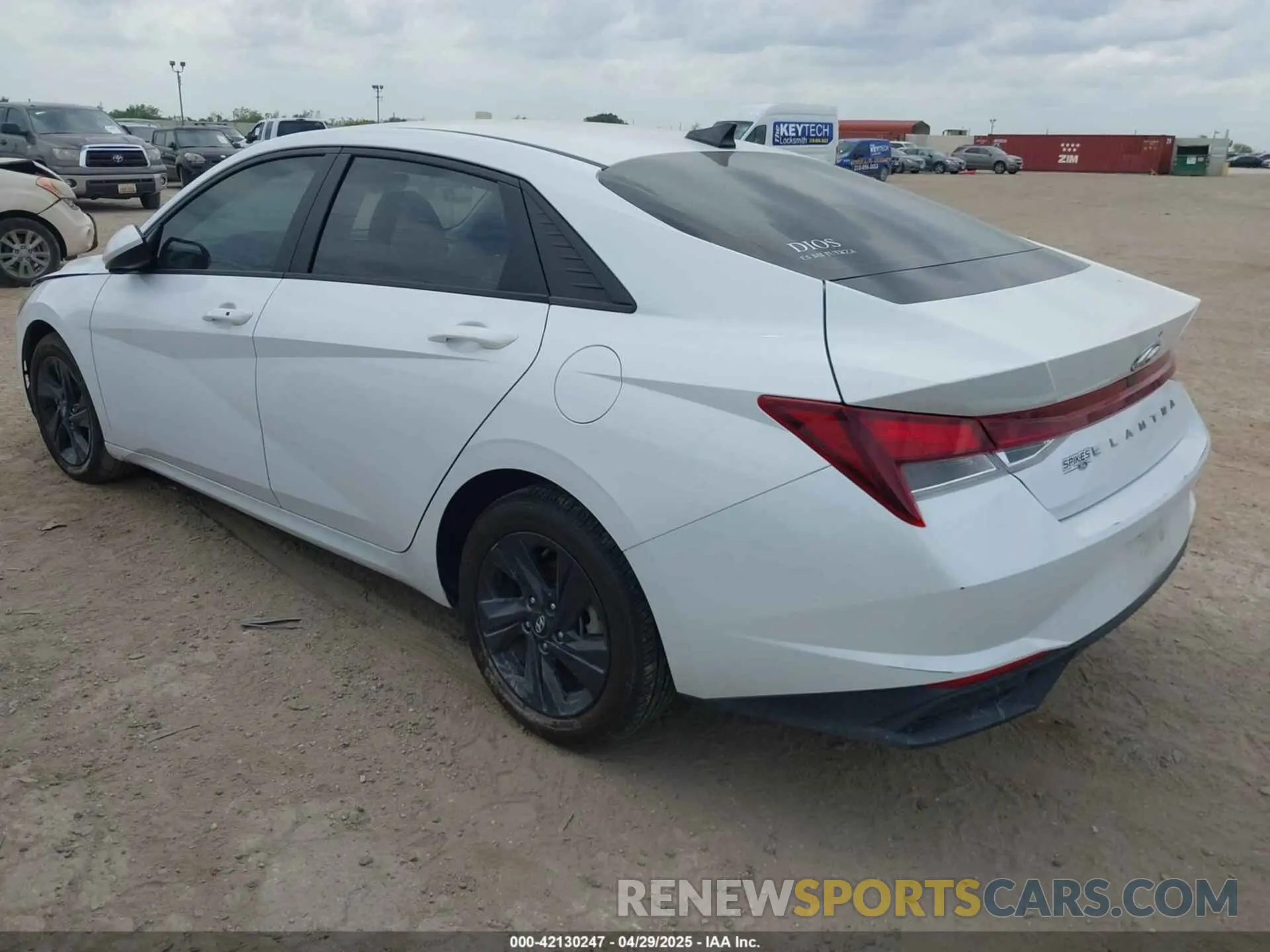 3 Photograph of a damaged car 5NPLM4AG6MH002610 HYUNDAI ELANTRA 2021