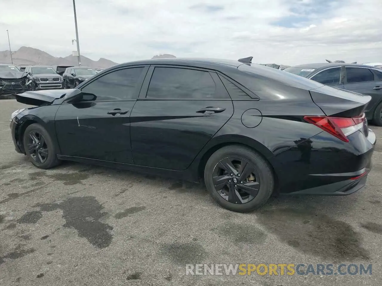 2 Photograph of a damaged car 5NPLM4AG6MH033372 HYUNDAI ELANTRA 2021