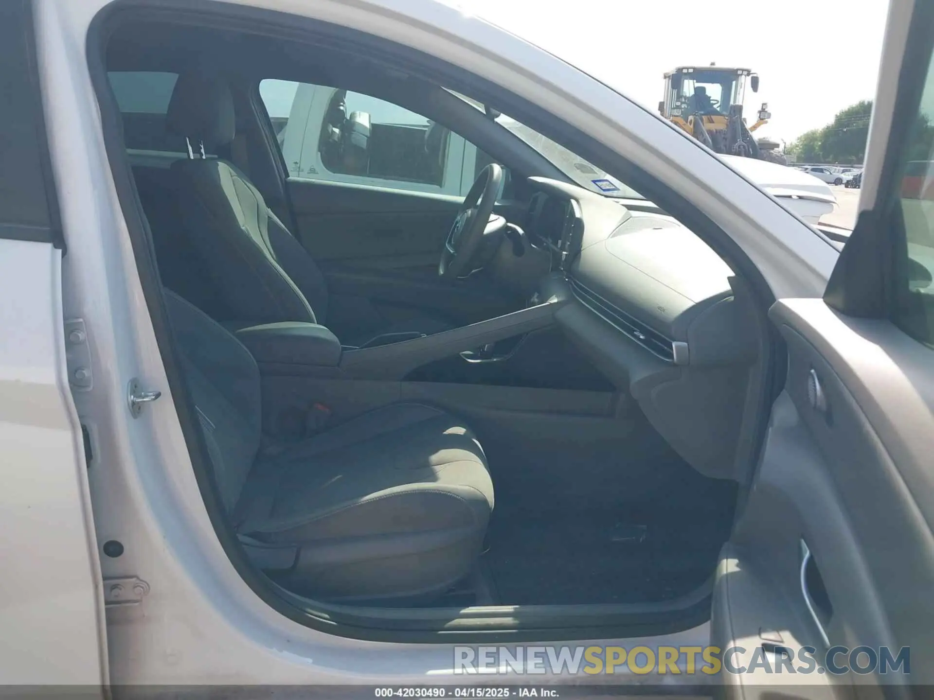 5 Photograph of a damaged car 5NPLM4AG6MH052410 HYUNDAI ELANTRA 2021