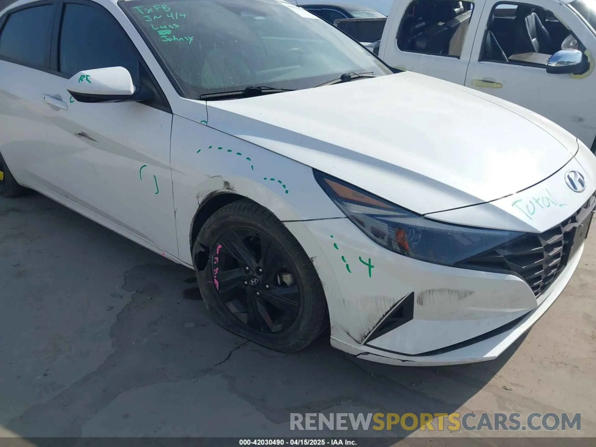 6 Photograph of a damaged car 5NPLM4AG6MH052410 HYUNDAI ELANTRA 2021