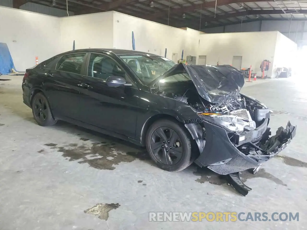 4 Photograph of a damaged car 5NPLM4AG7MH003345 HYUNDAI ELANTRA 2021