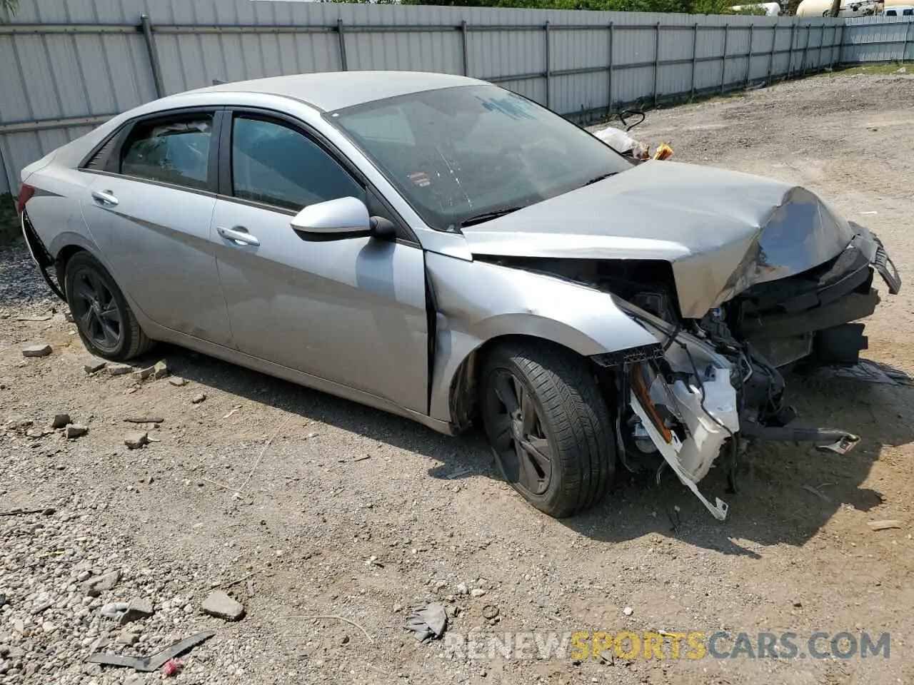 4 Photograph of a damaged car 5NPLM4AG7MH011459 HYUNDAI ELANTRA 2021