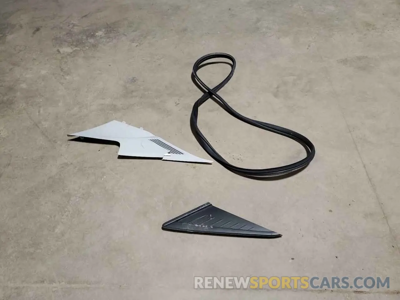 12 Photograph of a damaged car 5NPLM4AG7MH011834 HYUNDAI ELANTRA 2021