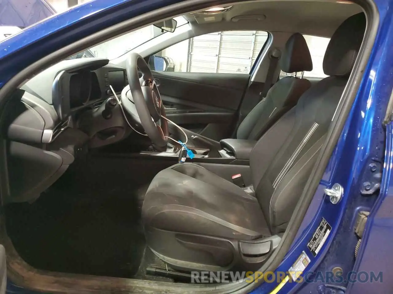 7 Photograph of a damaged car 5NPLM4AG7MH011834 HYUNDAI ELANTRA 2021