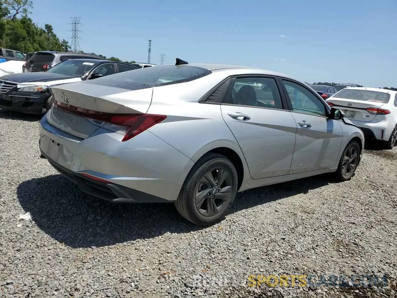 3 Photograph of a damaged car 5NPLM4AG7MH027970 HYUNDAI ELANTRA 2021