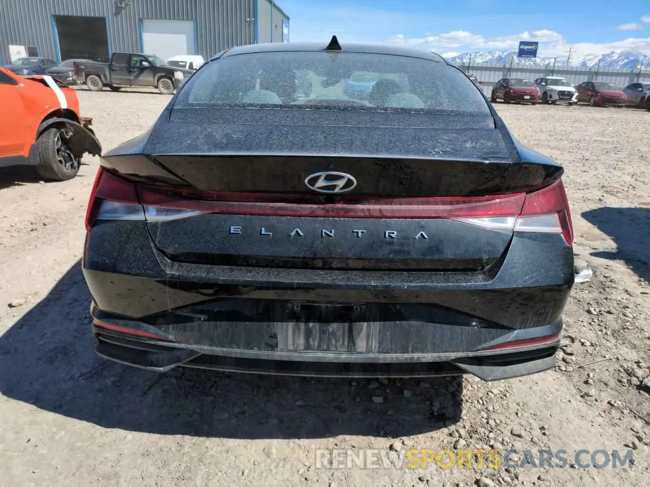 6 Photograph of a damaged car 5NPLM4AG7MH040895 HYUNDAI ELANTRA 2021