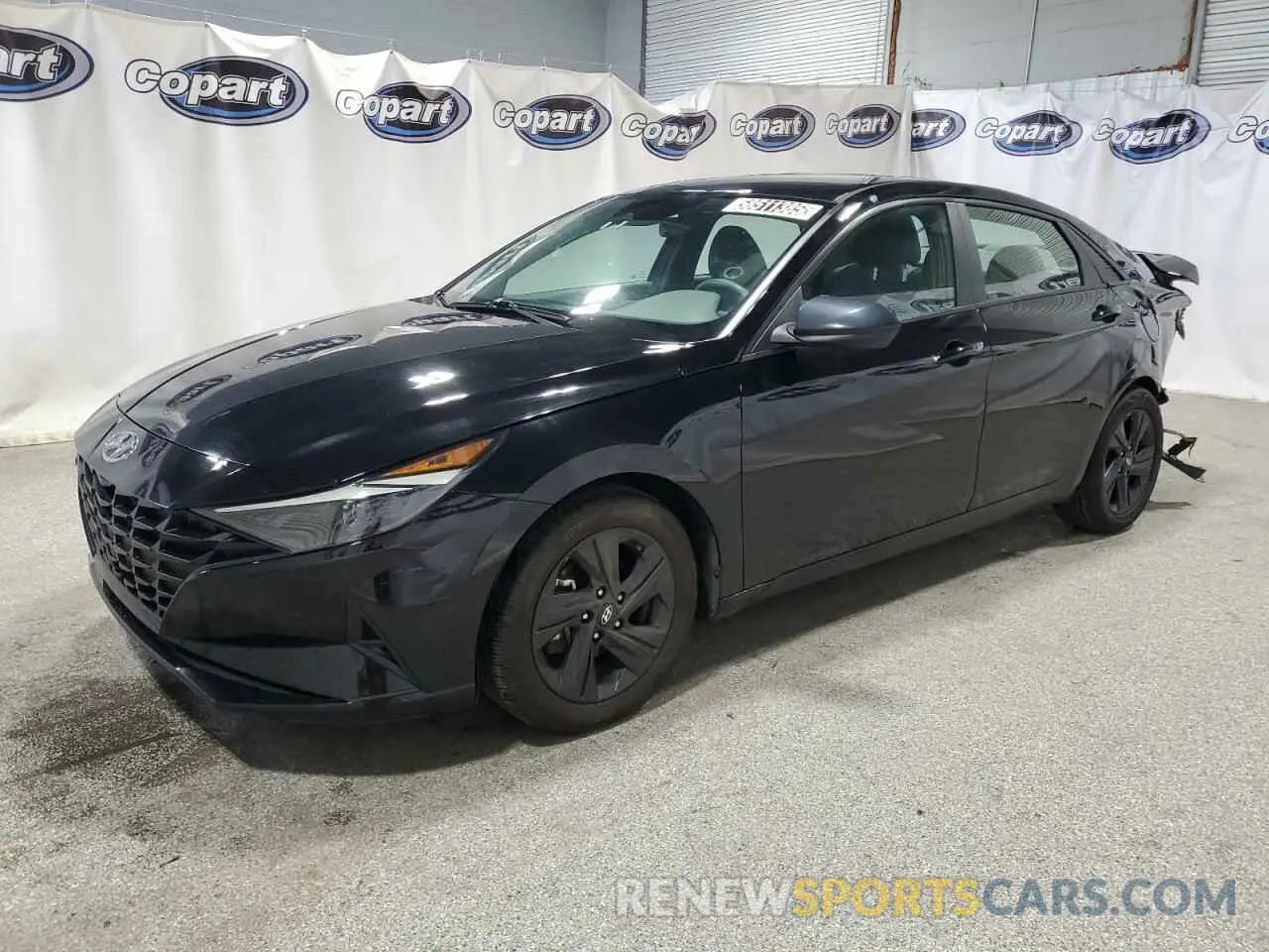 1 Photograph of a damaged car 5NPLM4AG8MH008540 HYUNDAI ELANTRA 2021
