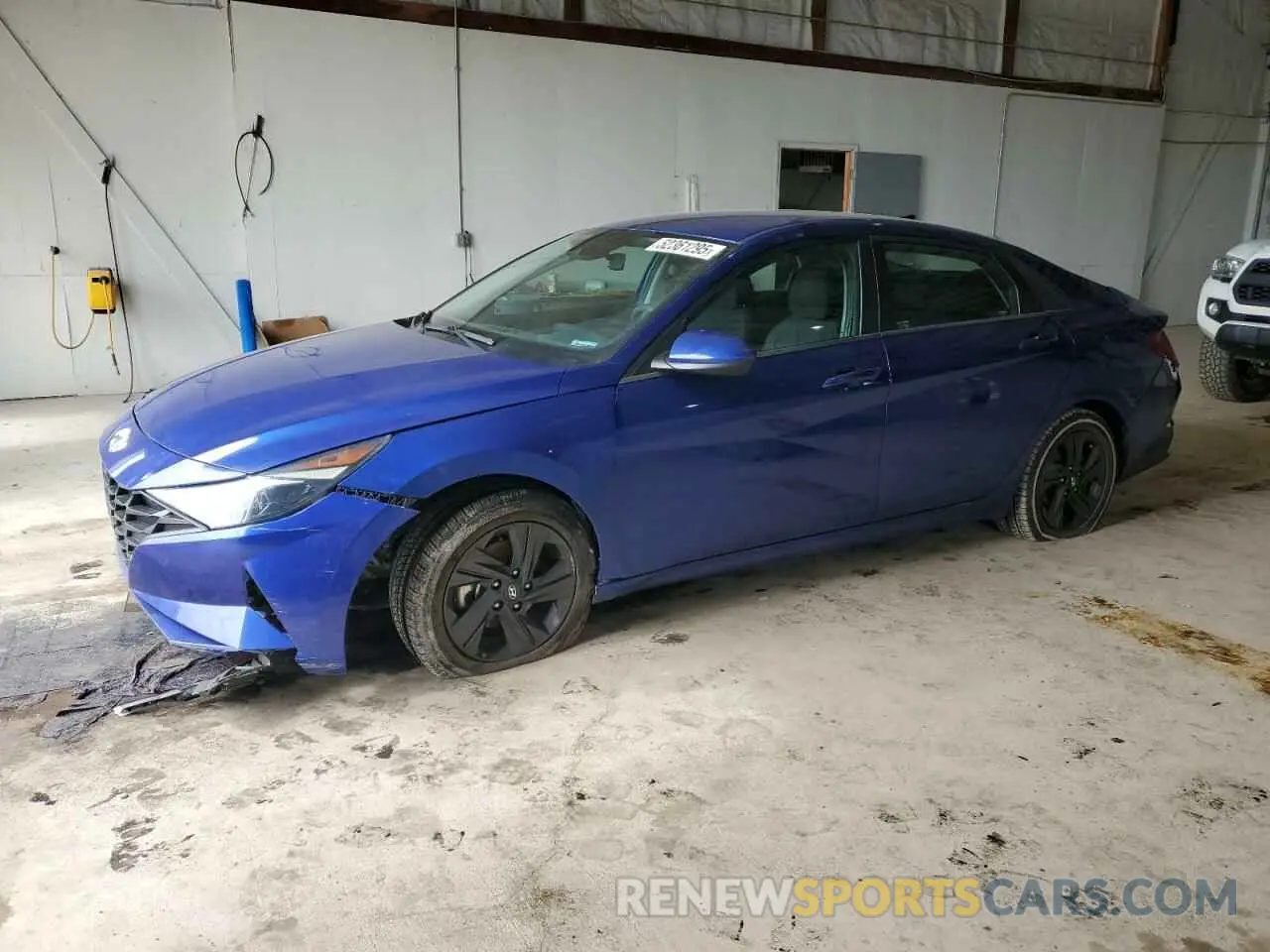 1 Photograph of a damaged car 5NPLM4AG8MH027038 HYUNDAI ELANTRA 2021