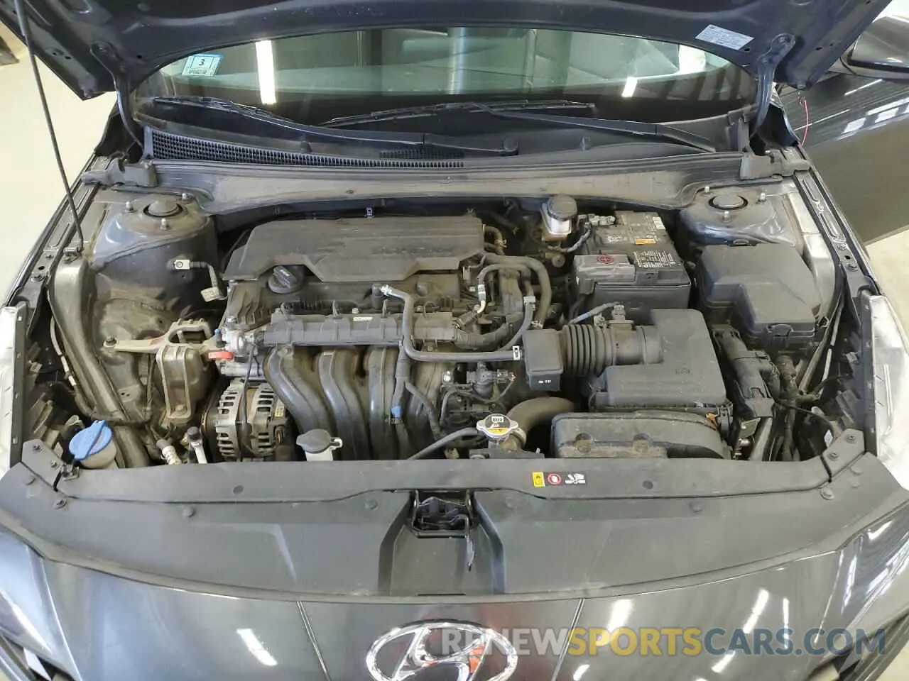 11 Photograph of a damaged car 5NPLM4AG8MH031154 HYUNDAI ELANTRA 2021