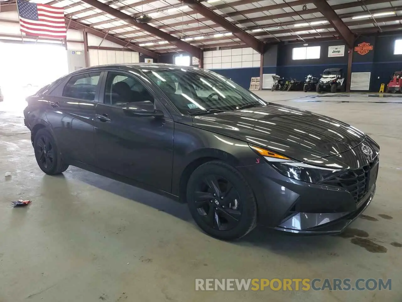 4 Photograph of a damaged car 5NPLM4AG8MH031154 HYUNDAI ELANTRA 2021
