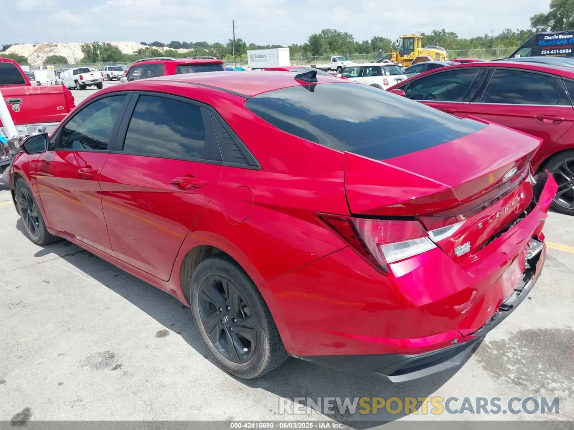18 Photograph of a damaged car 5NPLM4AG9MH006408 HYUNDAI ELANTRA 2021