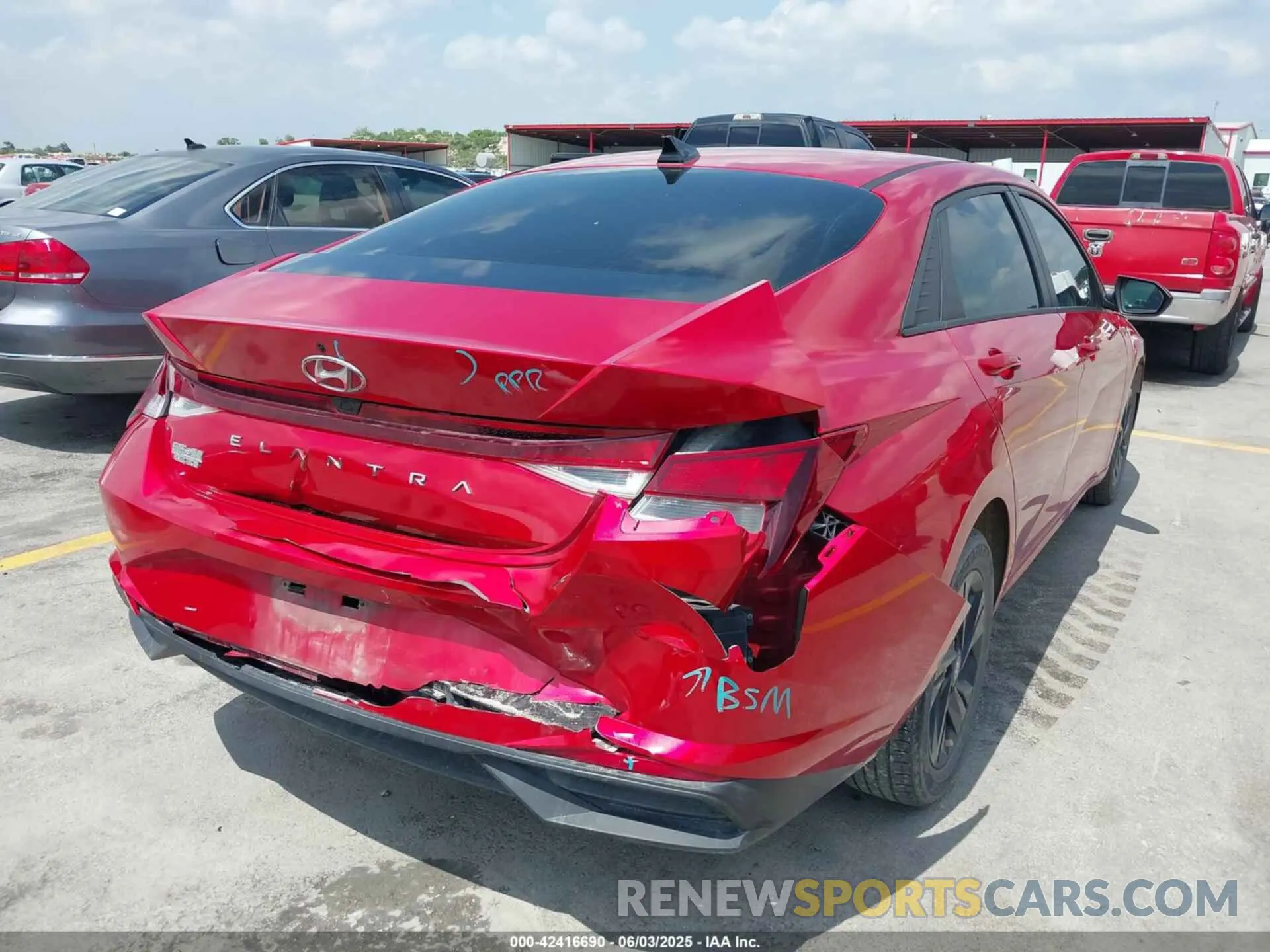 6 Photograph of a damaged car 5NPLM4AG9MH006408 HYUNDAI ELANTRA 2021