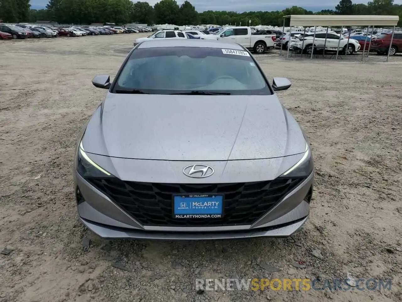 5 Photograph of a damaged car 5NPLM4AG9MH008109 HYUNDAI ELANTRA 2021