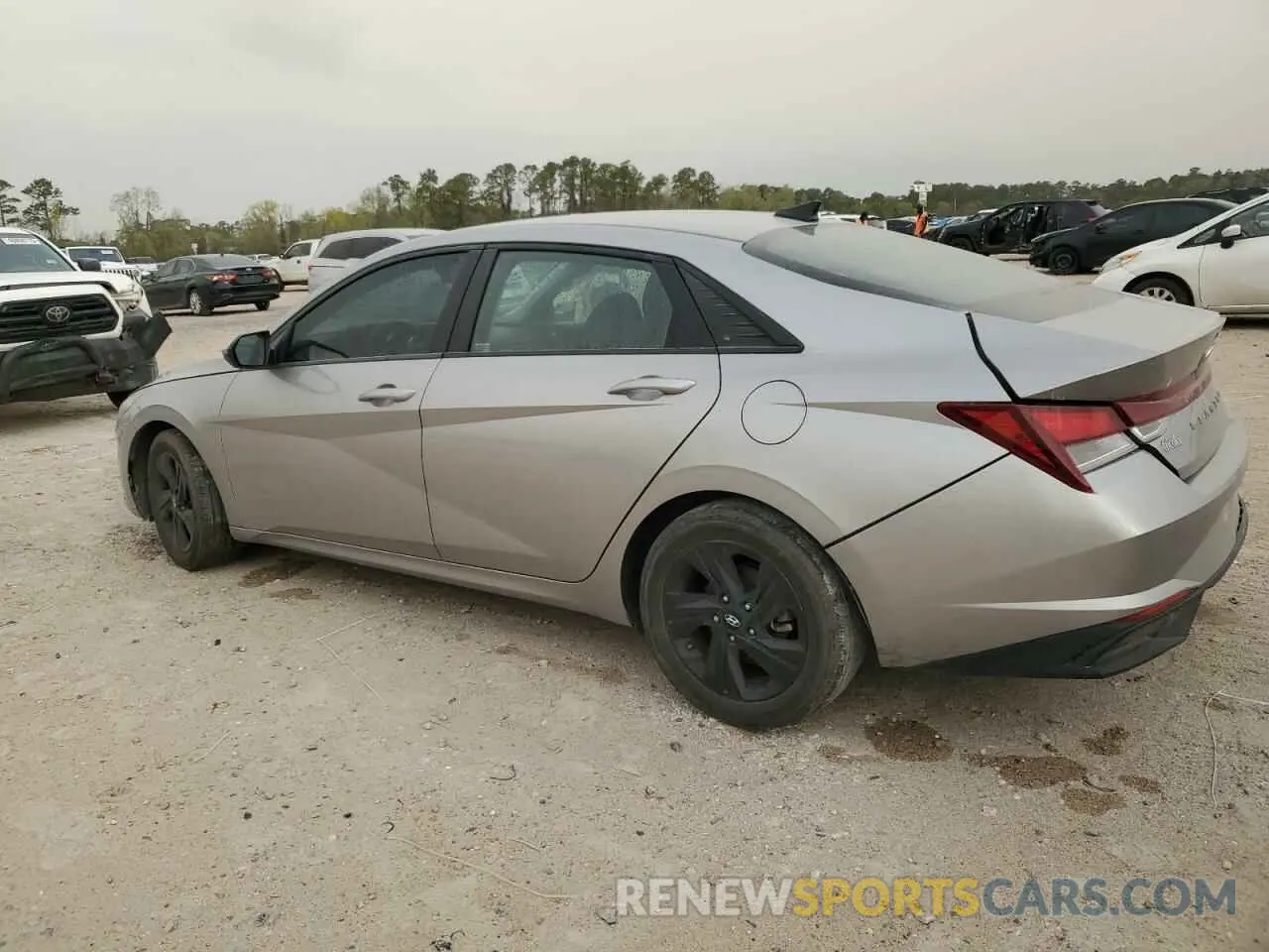 2 Photograph of a damaged car 5NPLM4AG9MH008546 HYUNDAI ELANTRA 2021