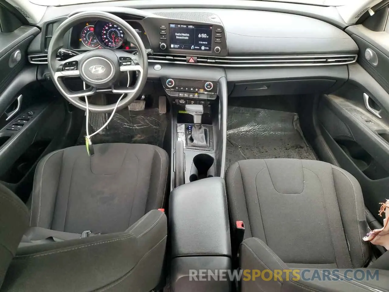 8 Photograph of a damaged car 5NPLM4AG9MH008546 HYUNDAI ELANTRA 2021