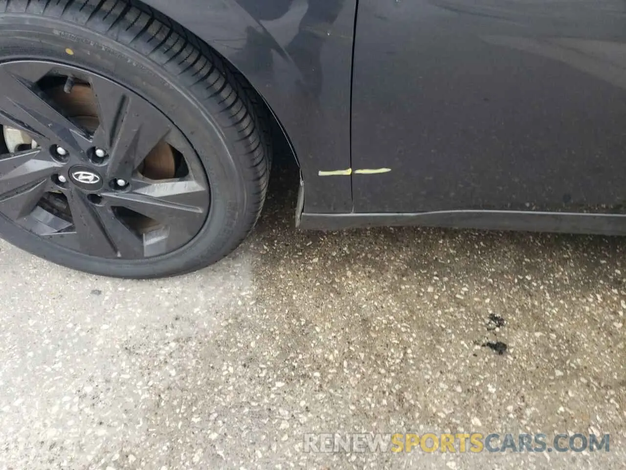 12 Photograph of a damaged car 5NPLM4AG9MH012838 HYUNDAI ELANTRA 2021