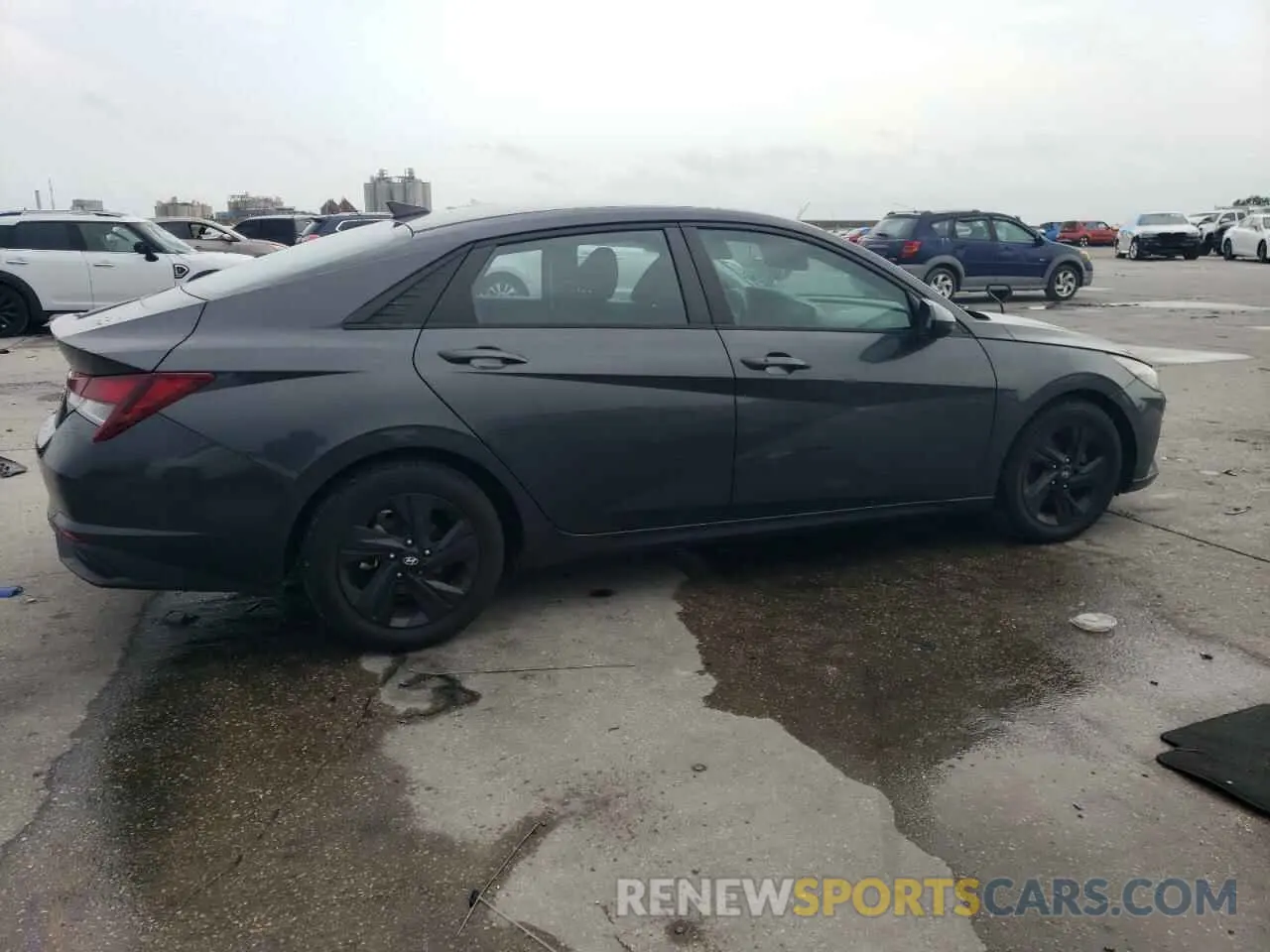 3 Photograph of a damaged car 5NPLM4AG9MH012838 HYUNDAI ELANTRA 2021