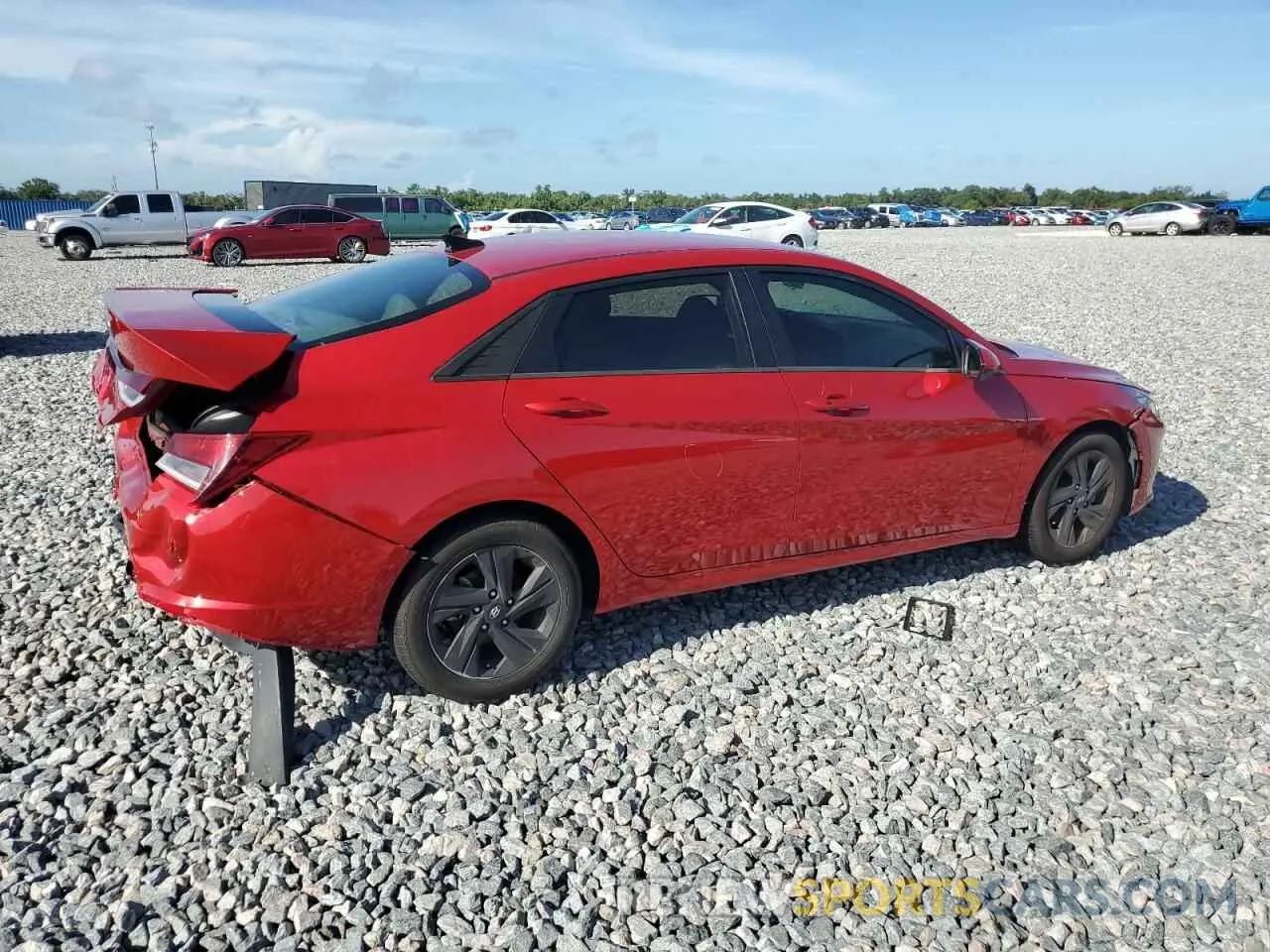 3 Photograph of a damaged car 5NPLM4AG9MH033284 HYUNDAI ELANTRA 2021