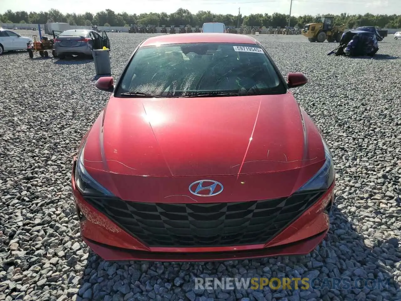 5 Photograph of a damaged car 5NPLM4AG9MH033284 HYUNDAI ELANTRA 2021
