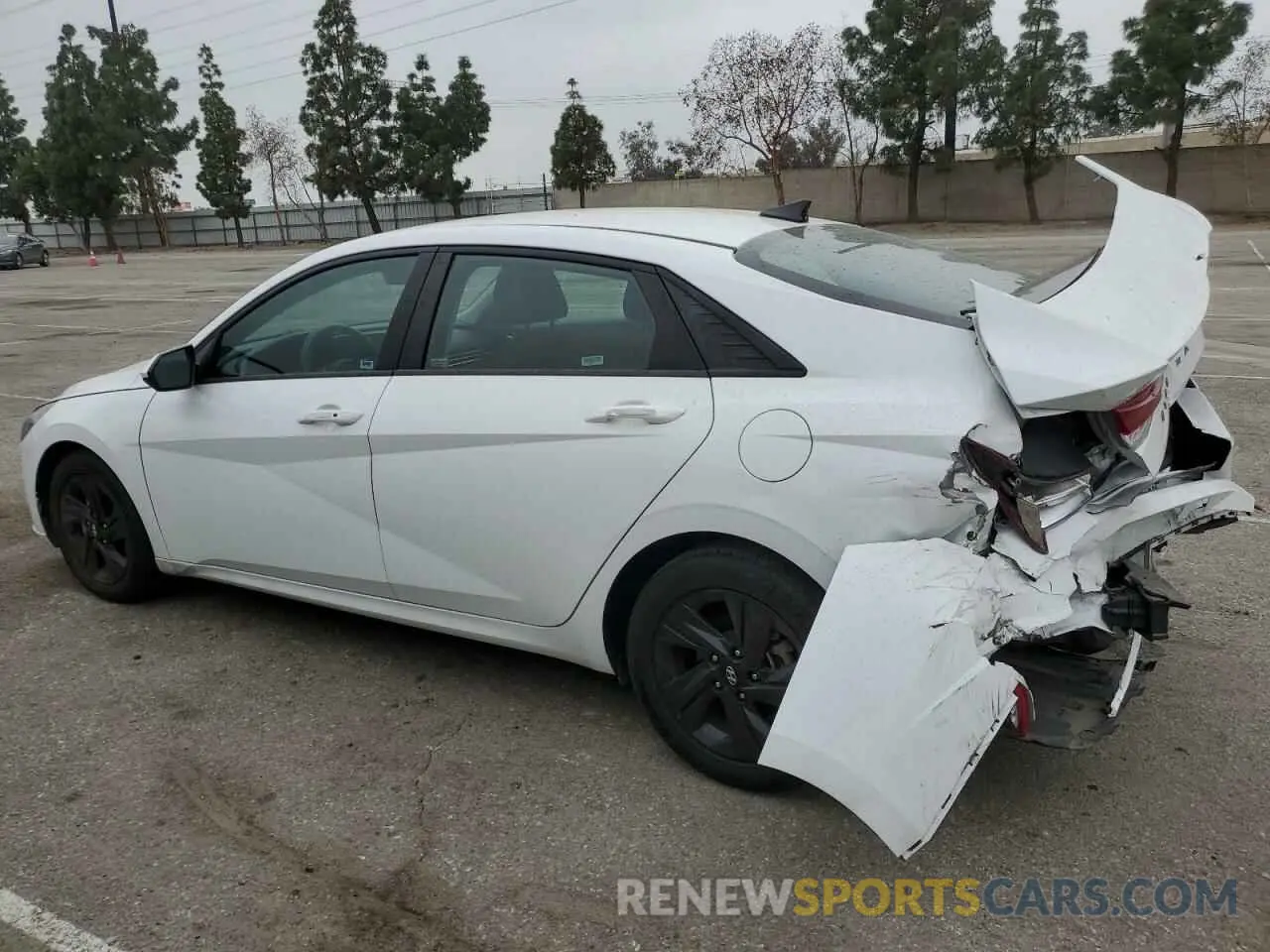 2 Photograph of a damaged car 5NPLM4AG9MH044995 HYUNDAI ELANTRA 2021