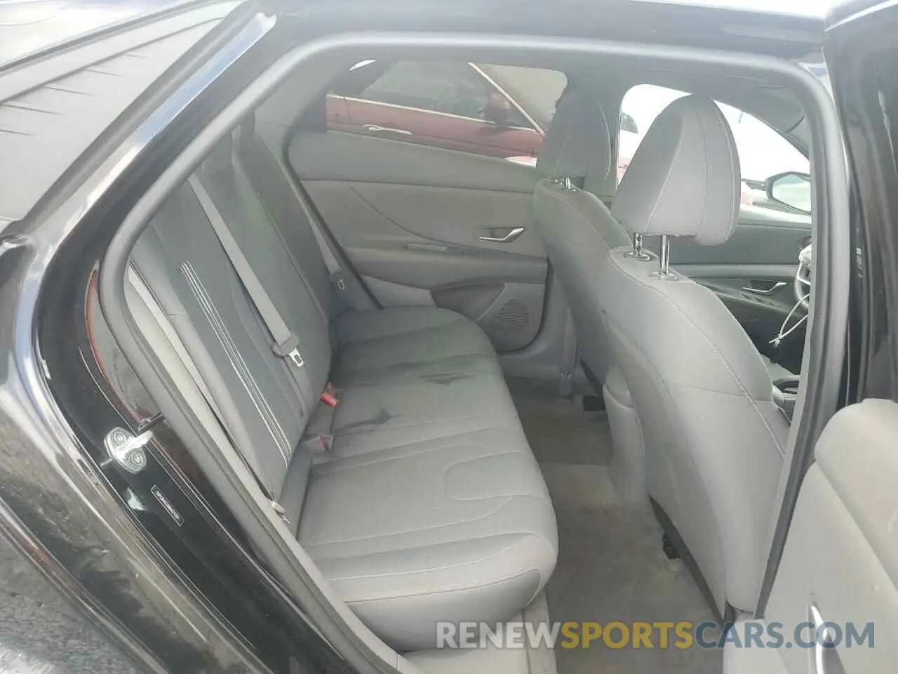 10 Photograph of a damaged car 5NPLM4AGXMH021287 HYUNDAI ELANTRA 2021