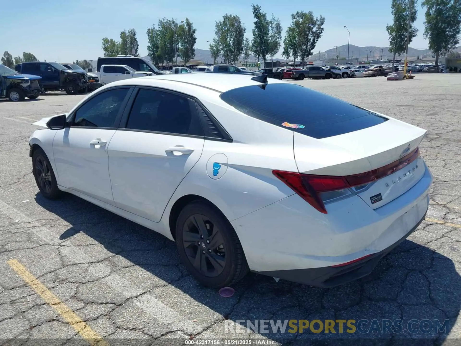 3 Photograph of a damaged car 5NPLM4AGXMH051177 HYUNDAI ELANTRA 2021