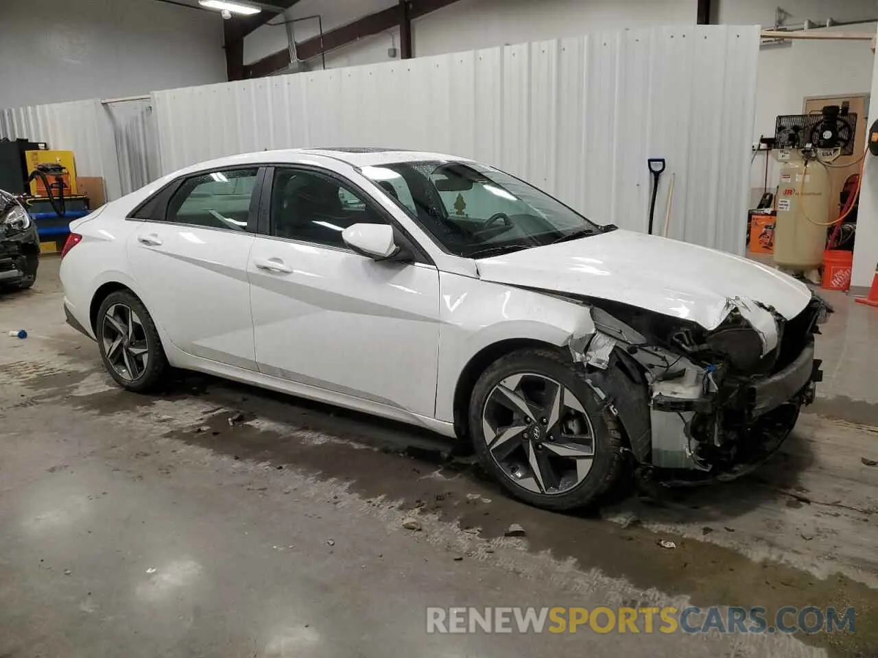 4 Photograph of a damaged car 5NPLN4AG0MH026947 HYUNDAI ELANTRA 2021