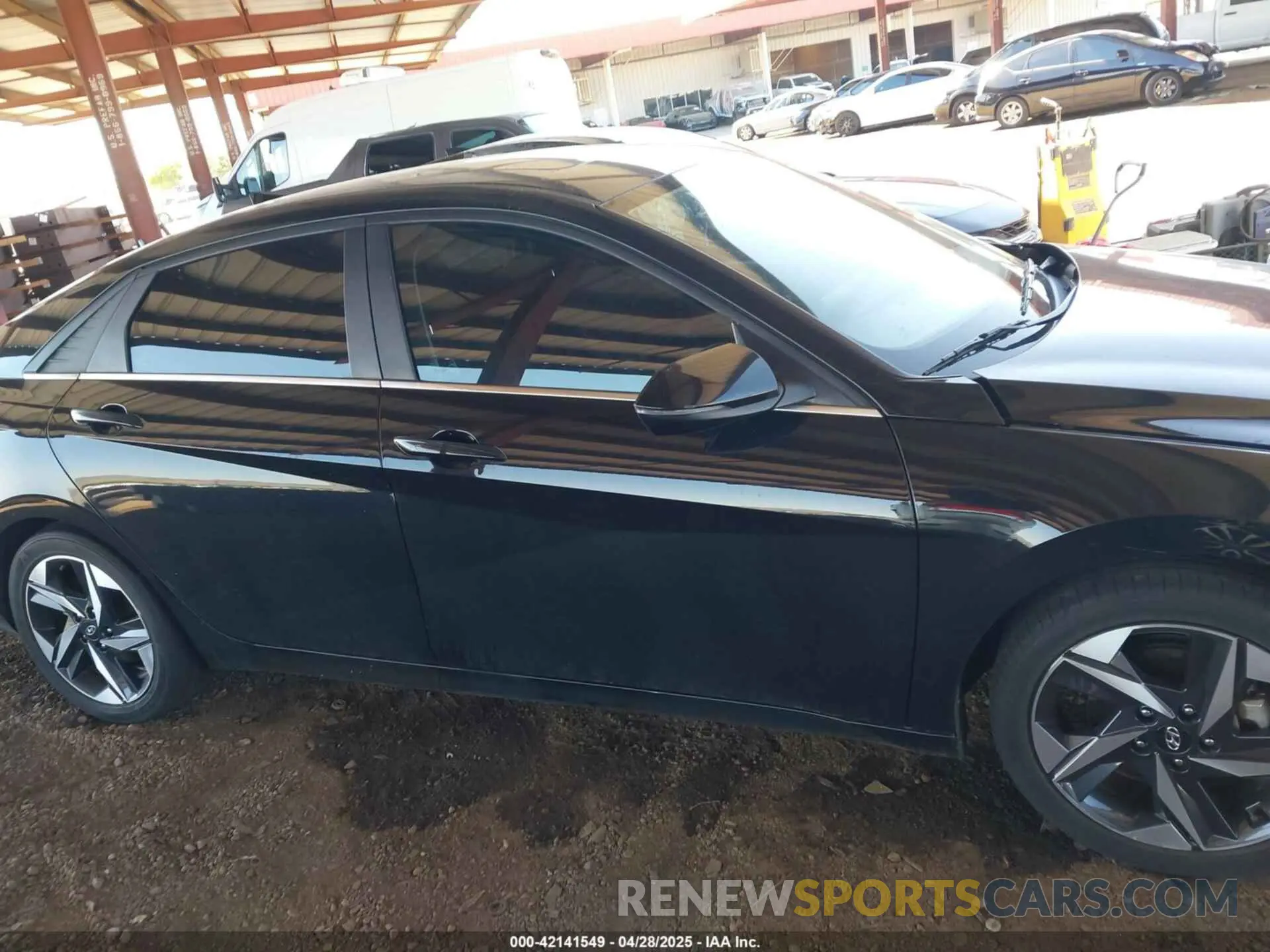 14 Photograph of a damaged car 5NPLN4AG0MH026978 HYUNDAI ELANTRA 2021