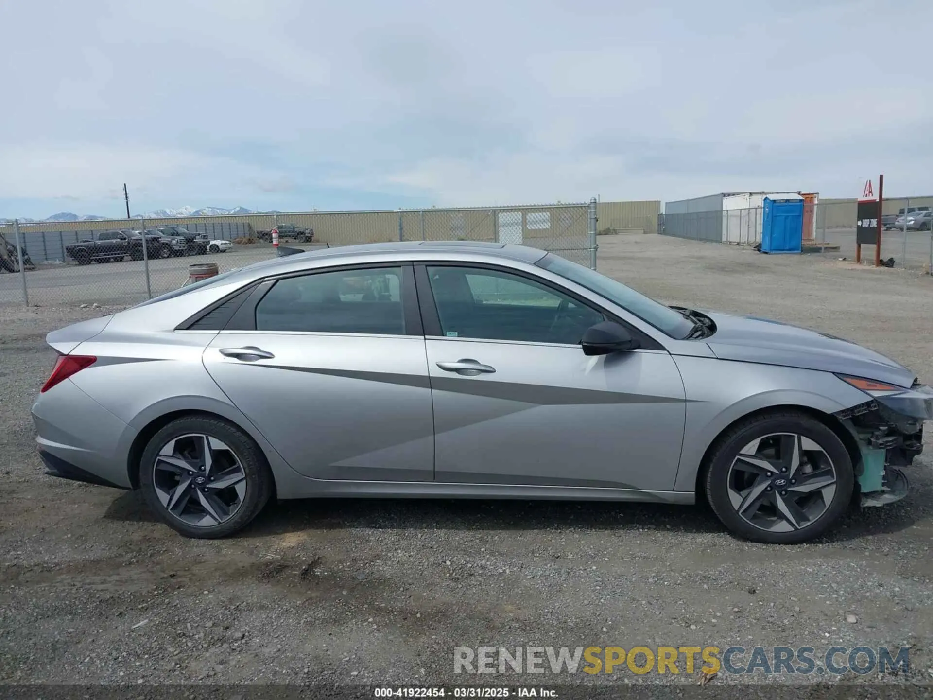 14 Photograph of a damaged car 5NPLN4AG1MH005928 HYUNDAI ELANTRA 2021