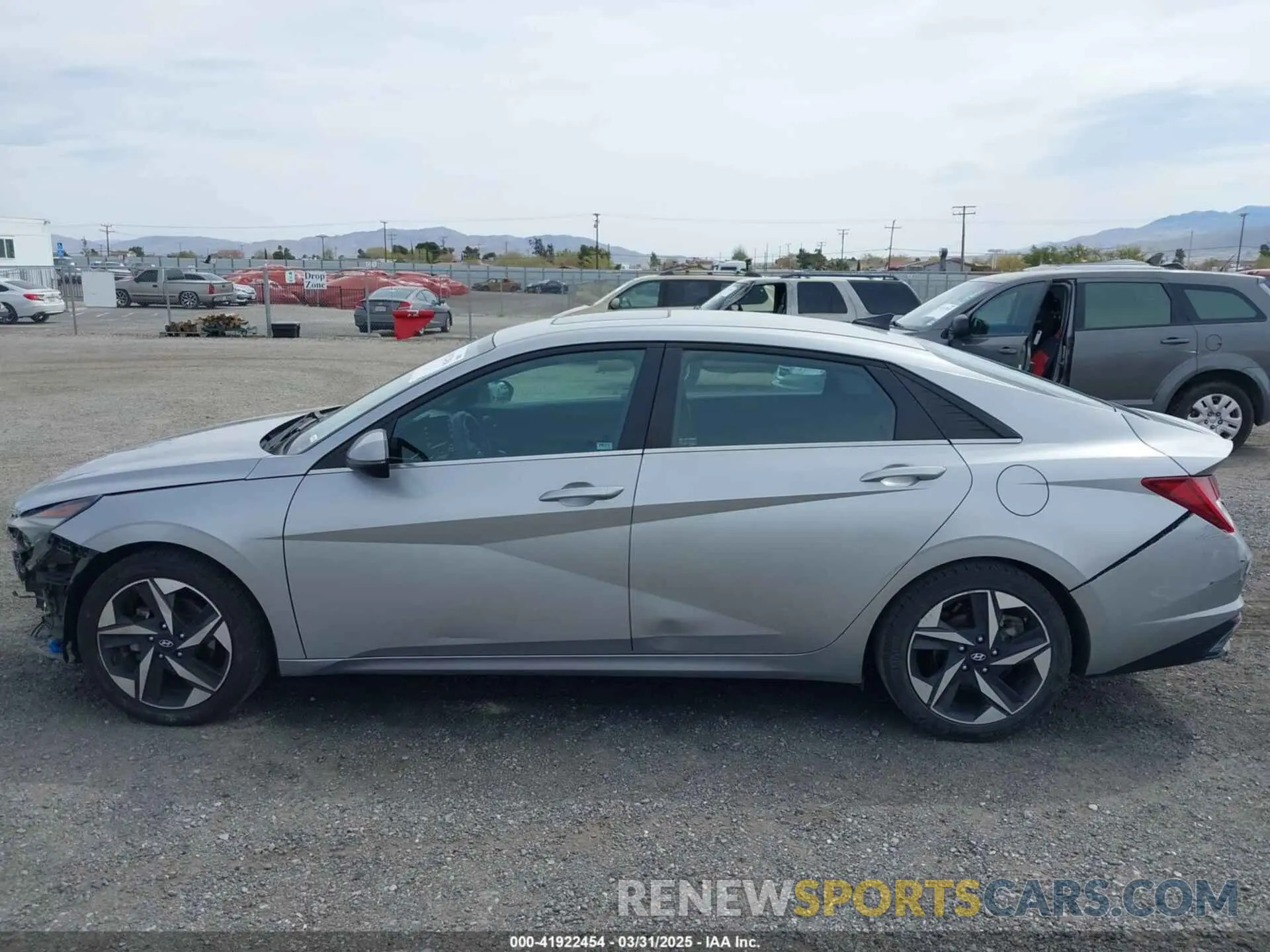 15 Photograph of a damaged car 5NPLN4AG1MH005928 HYUNDAI ELANTRA 2021