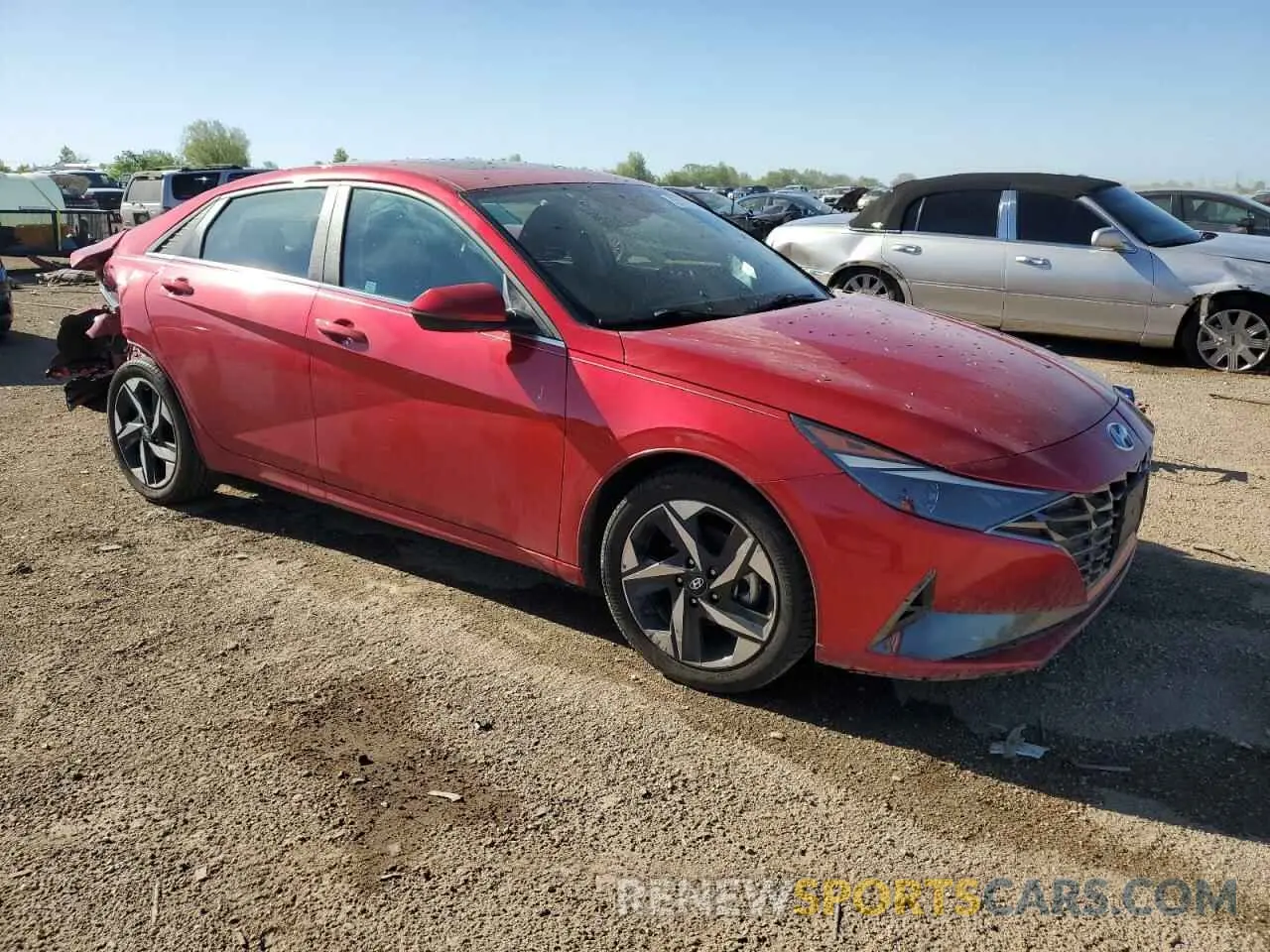4 Photograph of a damaged car 5NPLN4AG1MH031140 HYUNDAI ELANTRA 2021