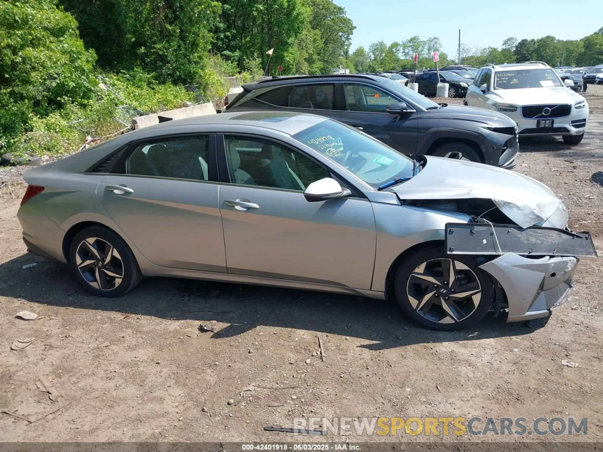 13 Photograph of a damaged car 5NPLN4AG2MH025301 HYUNDAI ELANTRA 2021