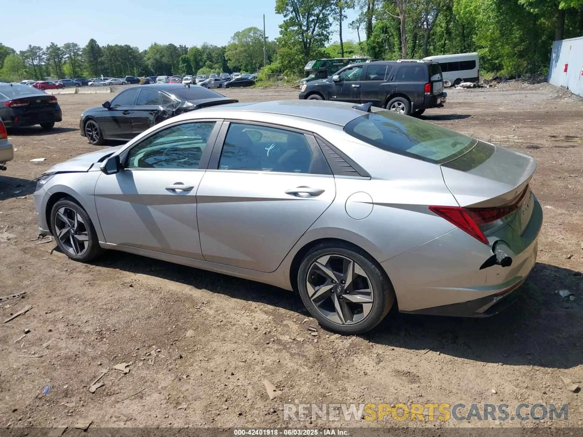 14 Photograph of a damaged car 5NPLN4AG2MH025301 HYUNDAI ELANTRA 2021