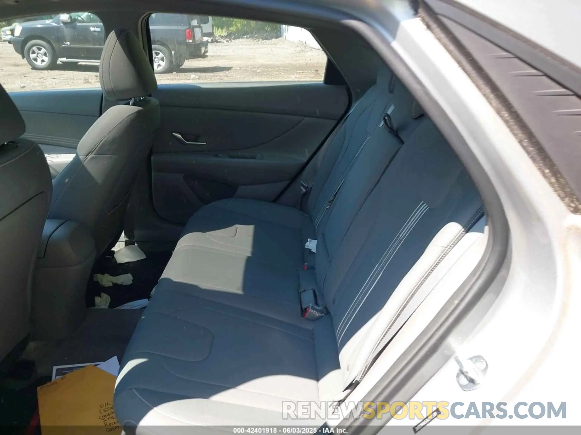 8 Photograph of a damaged car 5NPLN4AG2MH025301 HYUNDAI ELANTRA 2021