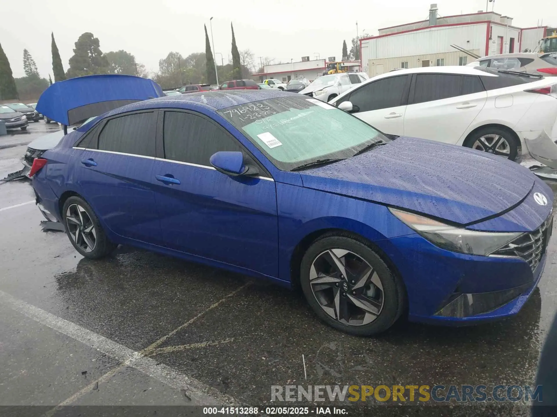 13 Photograph of a damaged car 5NPLN4AG4MH039300 HYUNDAI ELANTRA 2021