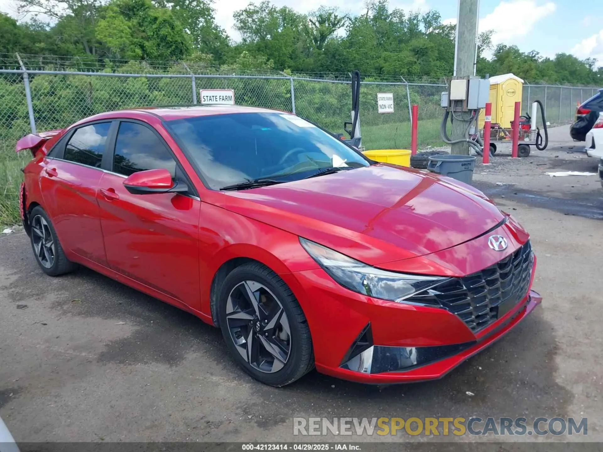 1 Photograph of a damaged car 5NPLN4AG5MH025891 HYUNDAI ELANTRA 2021