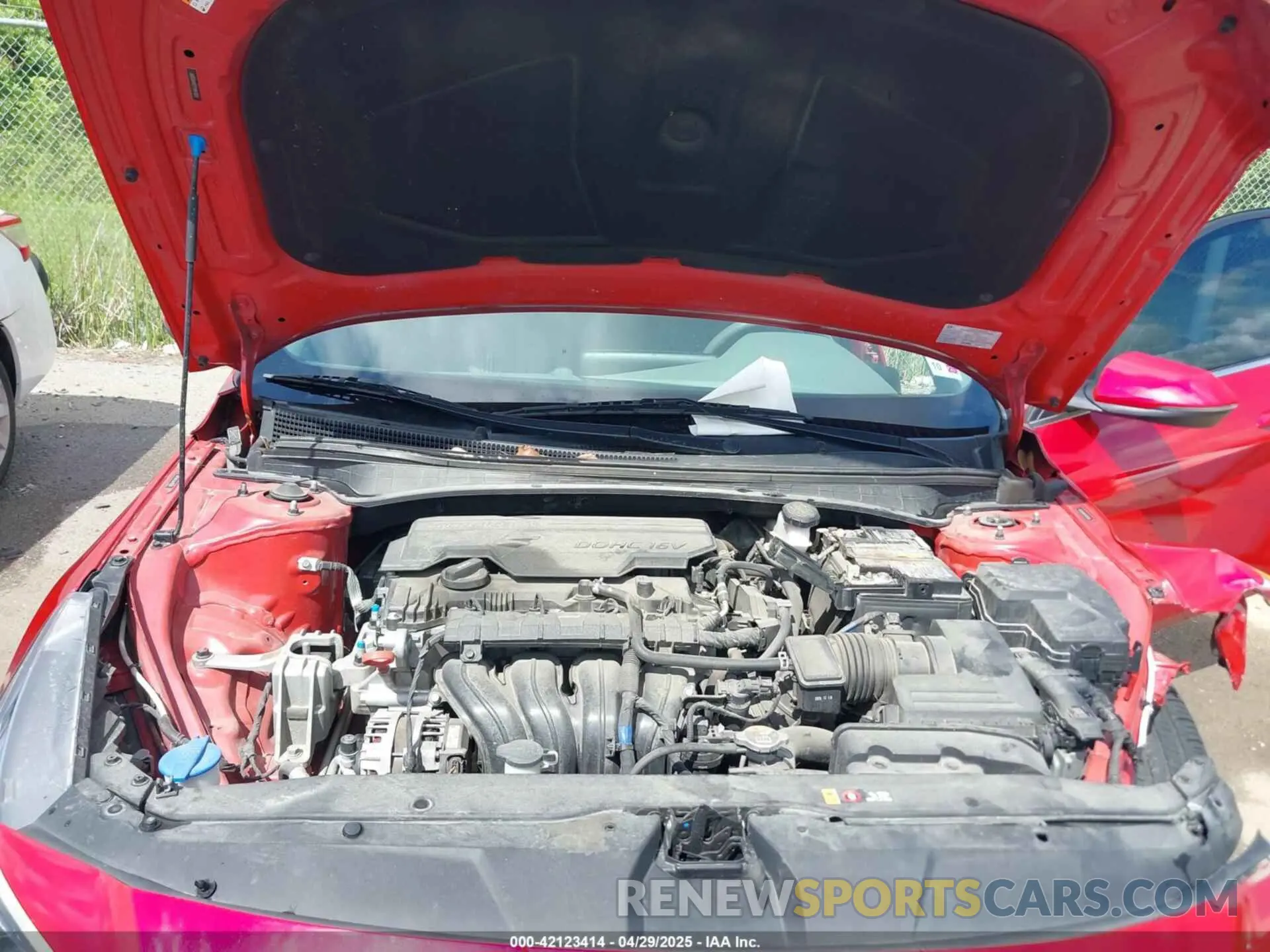 10 Photograph of a damaged car 5NPLN4AG5MH025891 HYUNDAI ELANTRA 2021