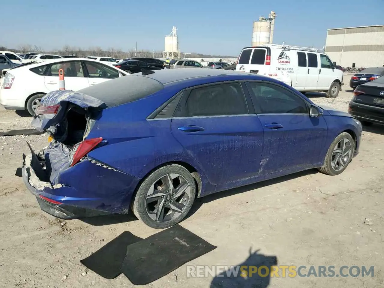 3 Photograph of a damaged car 5NPLN4AG5MH028242 HYUNDAI ELANTRA 2021