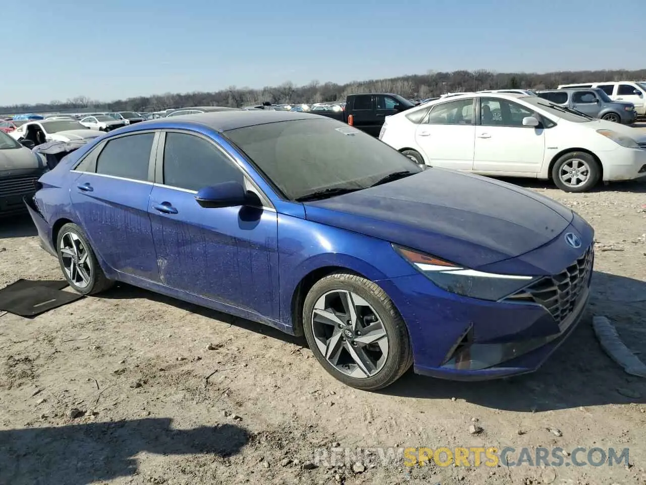 4 Photograph of a damaged car 5NPLN4AG5MH028242 HYUNDAI ELANTRA 2021