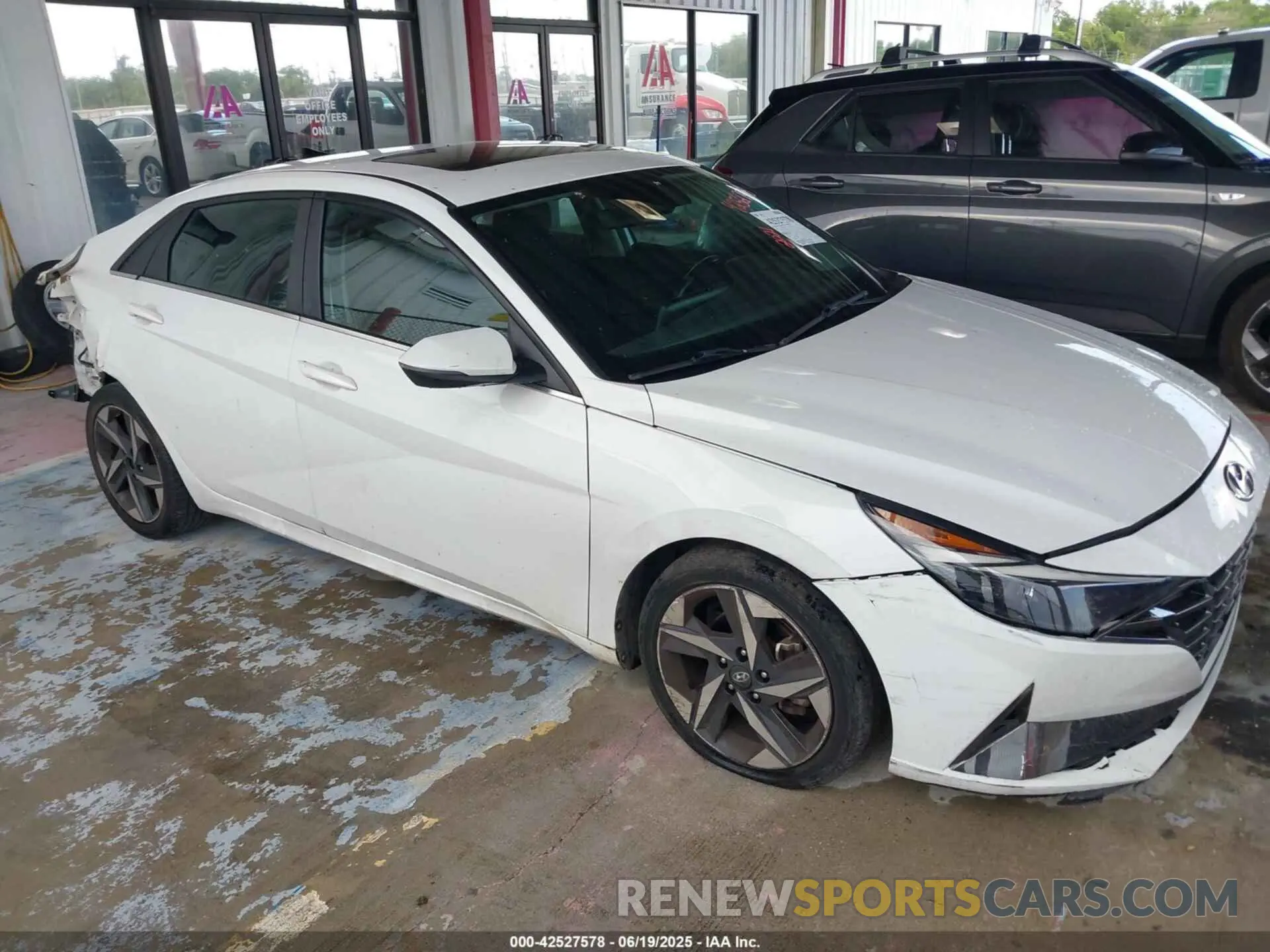 13 Photograph of a damaged car 5NPLN4AG6MH015855 HYUNDAI ELANTRA 2021
