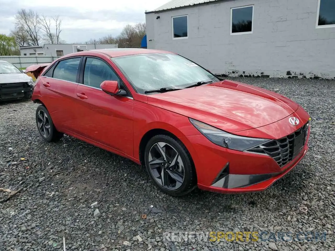 4 Photograph of a damaged car 5NPLN4AG6MH026919 HYUNDAI ELANTRA 2021