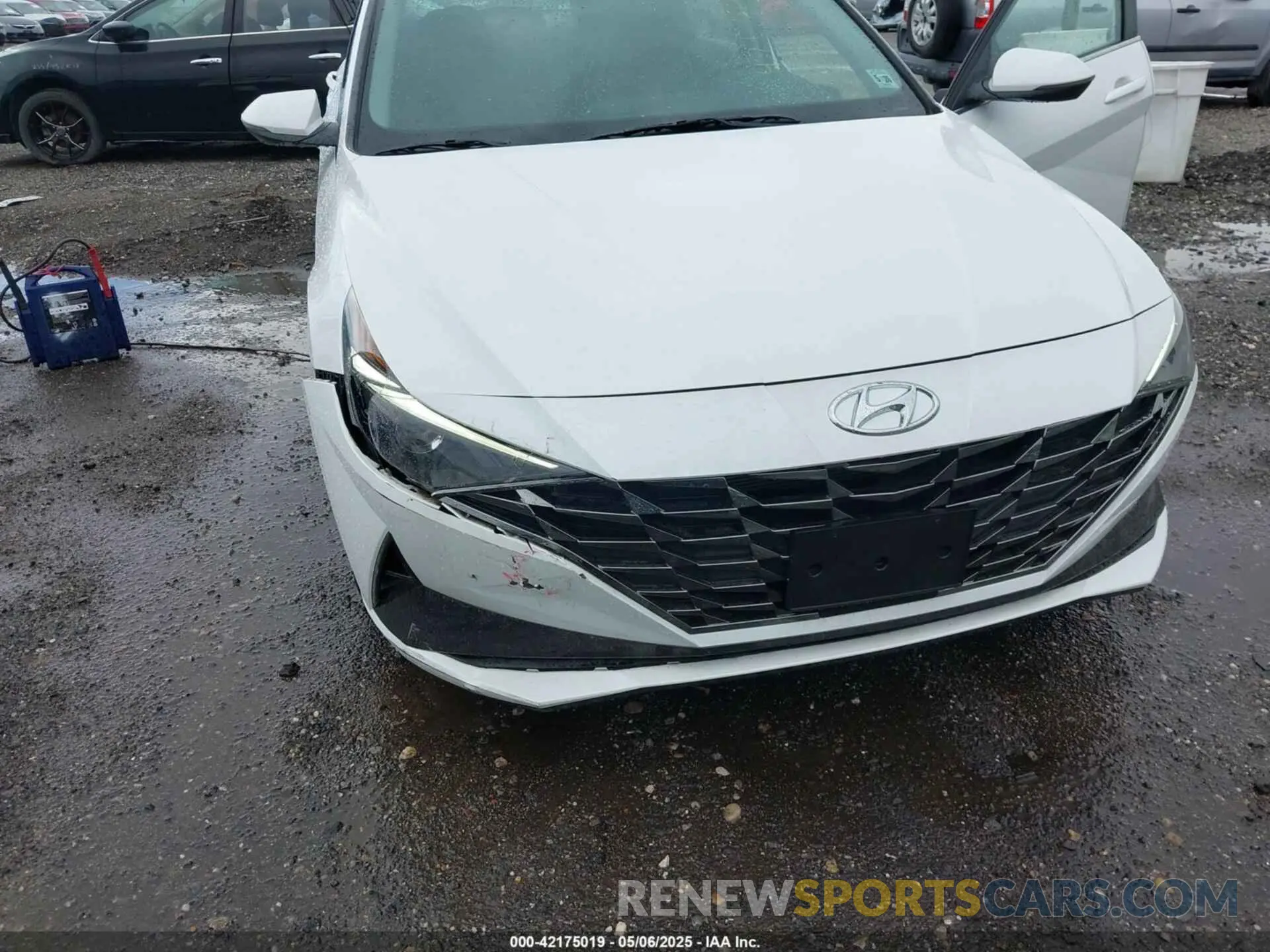 18 Photograph of a damaged car 5NPLN4AG7MH023110 HYUNDAI ELANTRA 2021