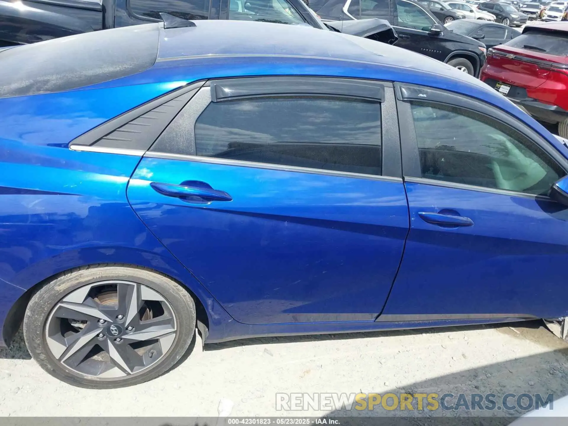 13 Photograph of a damaged car 5NPLN4AG8MH020572 HYUNDAI ELANTRA 2021