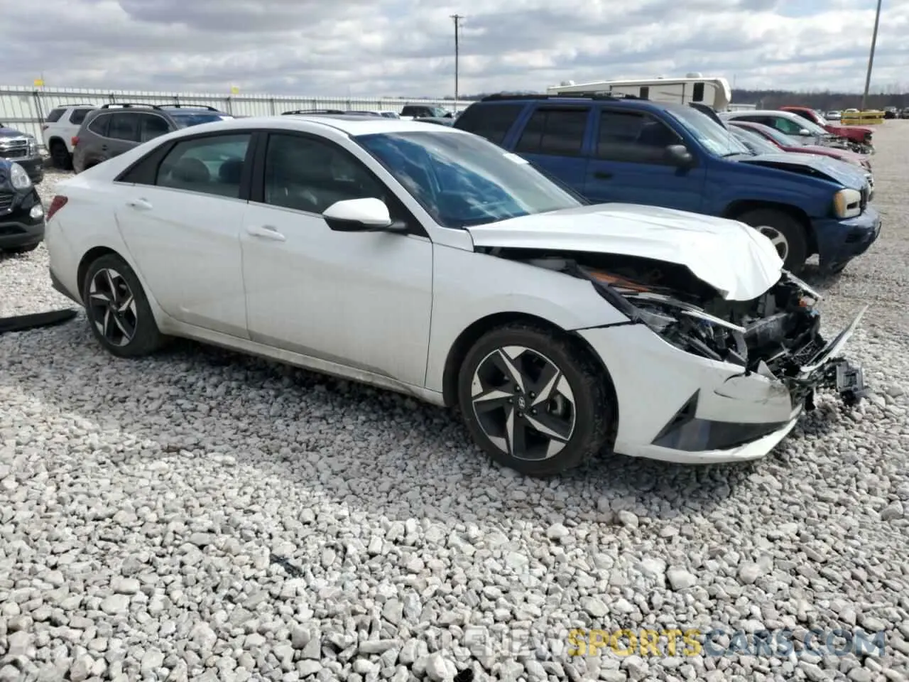 4 Photograph of a damaged car 5NPLN4AG9MH020001 HYUNDAI ELANTRA 2021