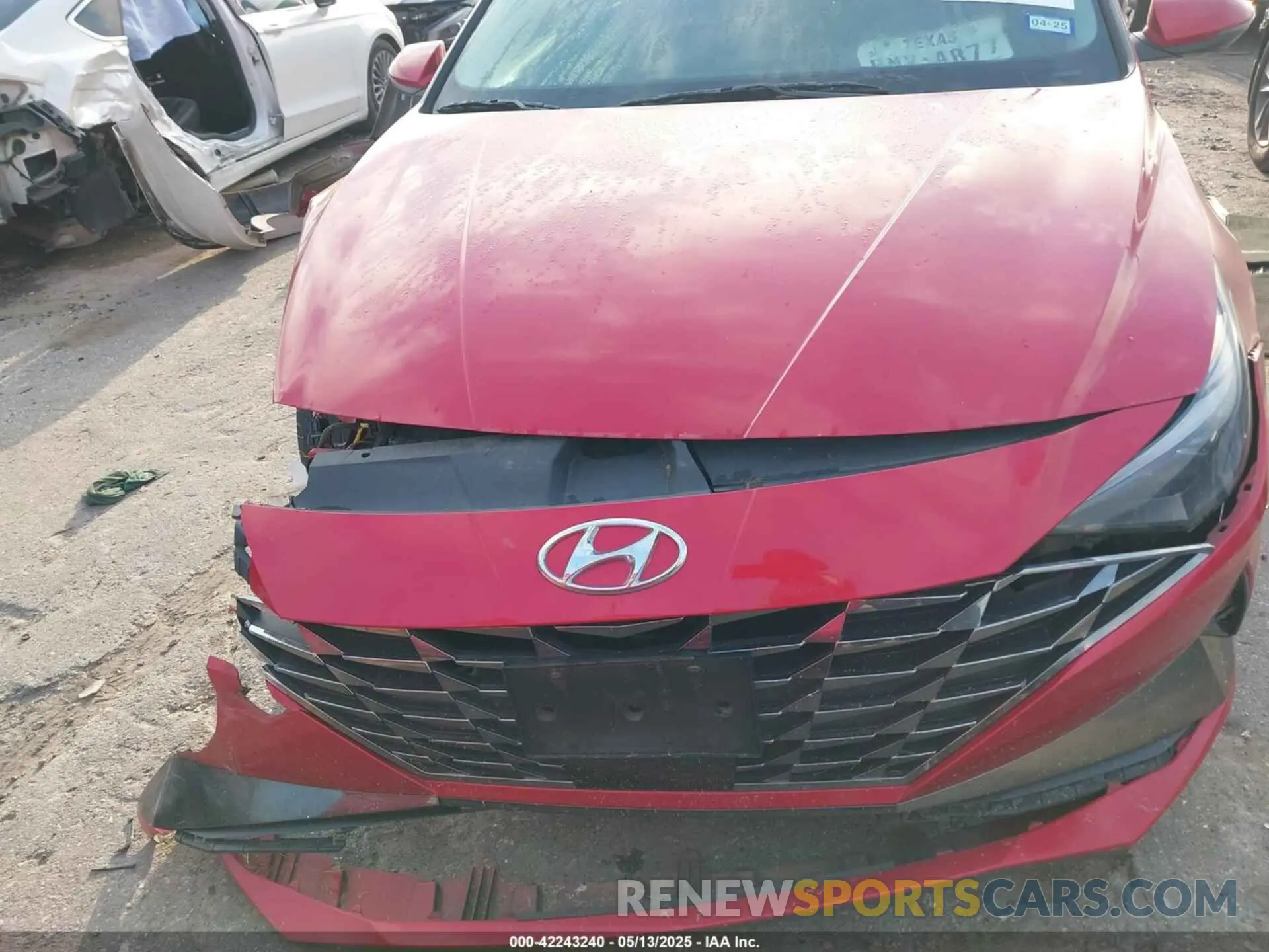 12 Photograph of a damaged car 5NPLP4AG1MH026157 HYUNDAI ELANTRA 2021