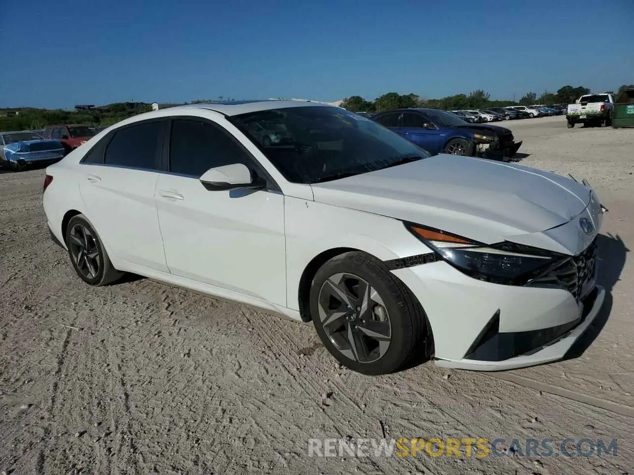 4 Photograph of a damaged car 5NPLP4AG3MH026273 HYUNDAI ELANTRA 2021
