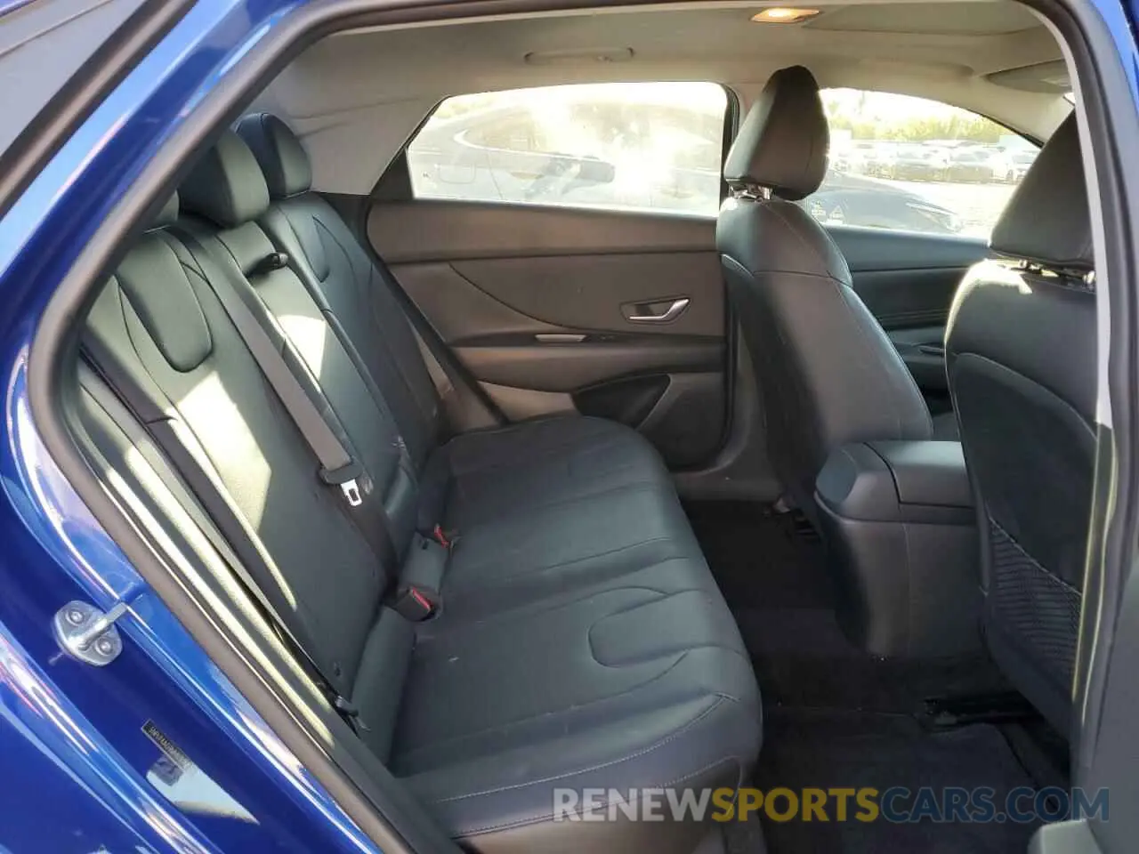 10 Photograph of a damaged car 5NPLP4AG3MH037208 HYUNDAI ELANTRA 2021